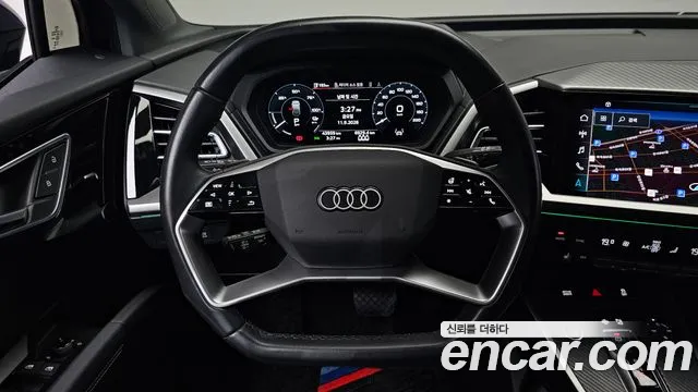 Audi Q4 e-tron — Фото автомобиля 12