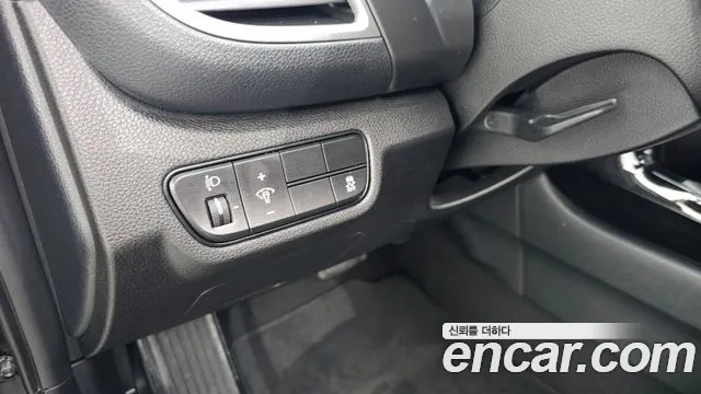 Kia Seltos New — Фото автомобиля 24
