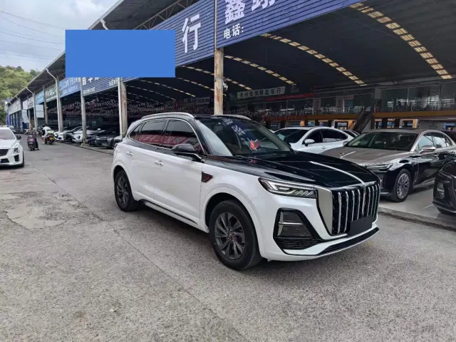Hongqi HS5 — Фото автомобиля 3