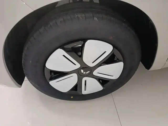 Wuling Hongguang Mini EV — Фото автомобиля 22