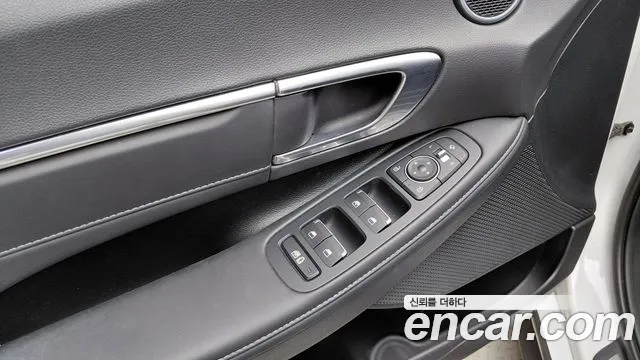 Hyundai Sonata Sonata (DN8) 2.0 LPG(Для проката) — Фото автомобиля 20