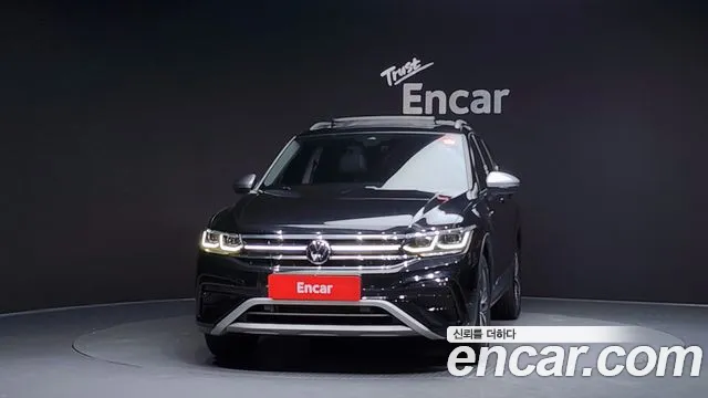 Volkswagen Tiguan — Фото автомобиля 3