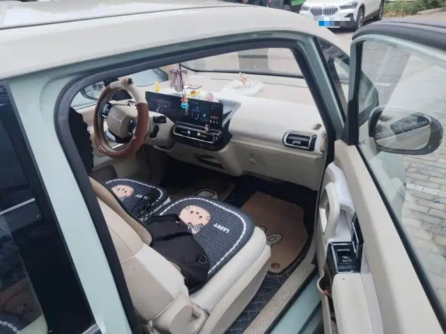 Baojun KiWi EV — Фото автомобиля 19