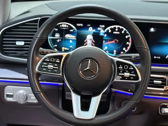 Mercedes-Benz GLE-Class — Фото автомобиля 13