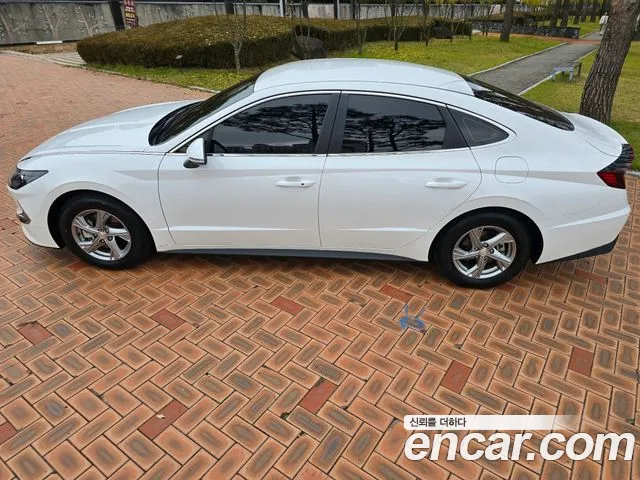 Hyundai Sonata Sonata (DN8) 2.0 LPG(Для проката) — Фото автомобиля 5