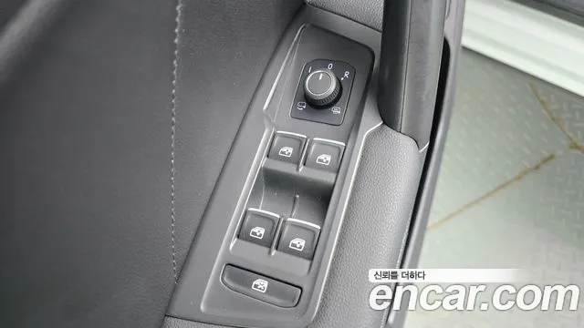 Volkswagen Tiguan — Фото автомобиля 16
