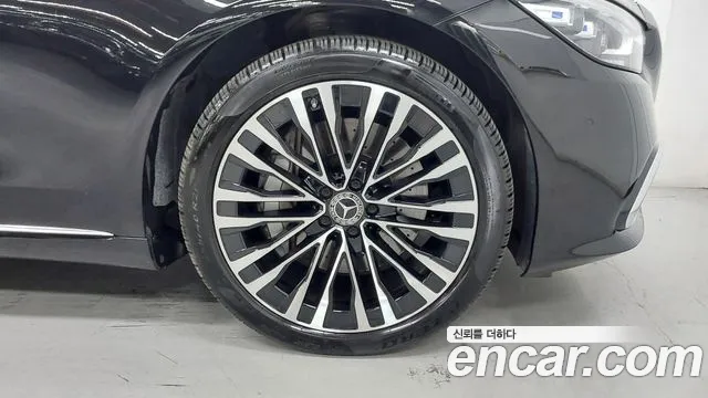 Mercedes-Benz S-Class W223 — Фото автомобиля 5