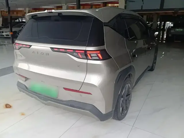 Aion AION Y 2022 70 Smart Leader Edition LFP — Фото автомобиля 6