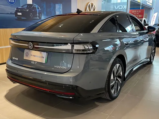 Volkswagen ID.7 Vizzion — Фото автомобиля 7