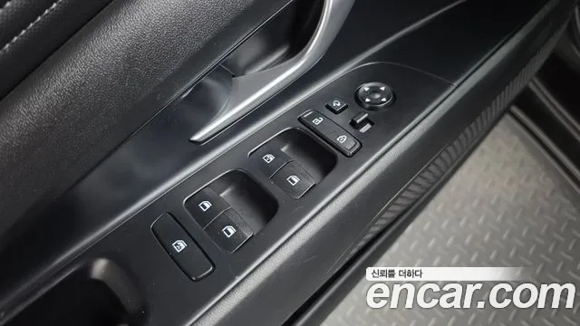 Hyundai Avante CN7 — Фото автомобиля 29