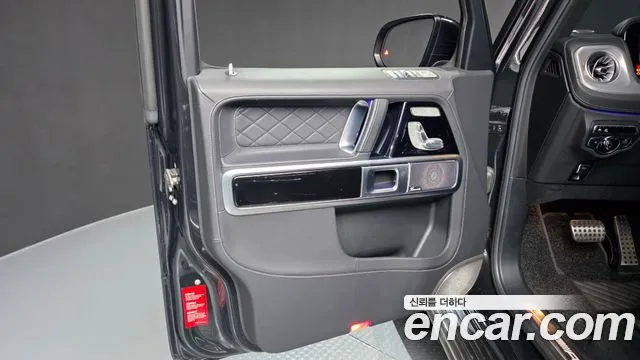Mercedes-Benz G-Class — Фото автомобиля 21