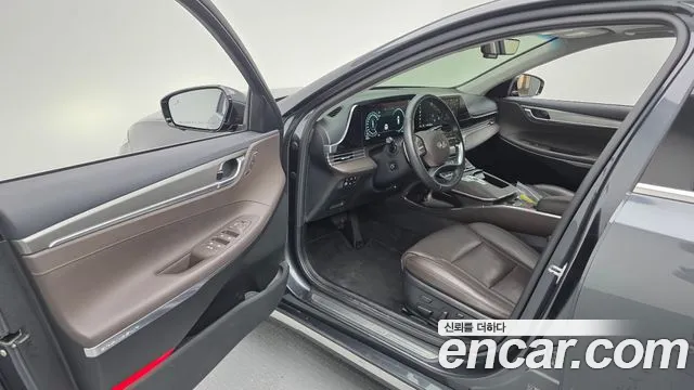 Hyundai Grandeur Exclusive — Фото автомобиля 10