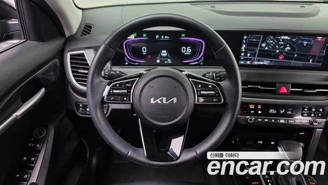 Kia Seltos Бензин 1.6 турбо 2WD — Фото автомобиля 12