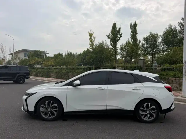 Buick Velite 6 — Фото автомобиля 2