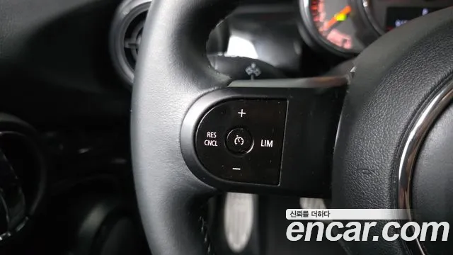 Mini Cooper Cooper 5 дверей Classic — Фото автомобиля 19