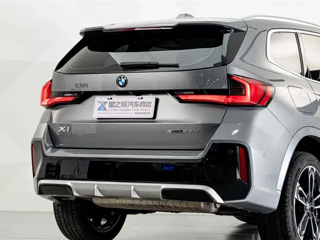 BMW X1 — Фото автомобиля 7