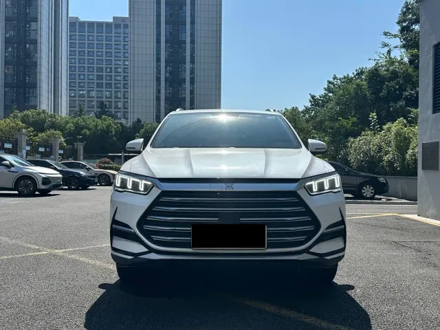 BYD Song Pro — Фото автомобиля 2