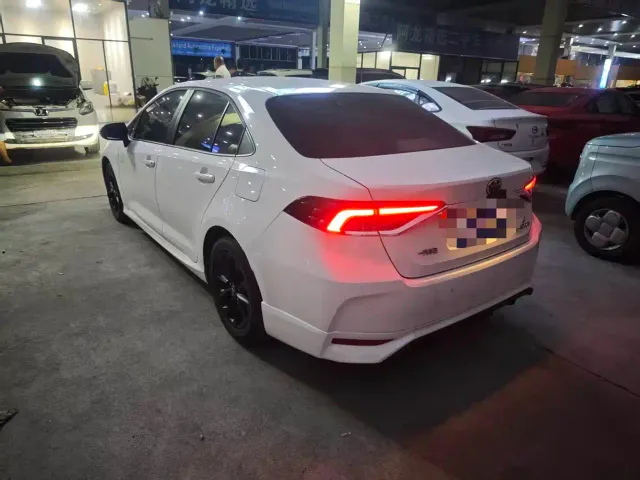 Toyota Corolla — Фото автомобиля 8