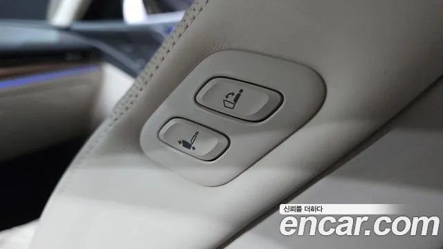 Genesis G80 Бензин 2.5 турбо AWD — Фото автомобиля 28