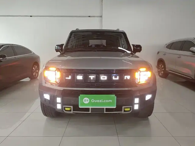 Jetour T2 — Фото автомобиля 2