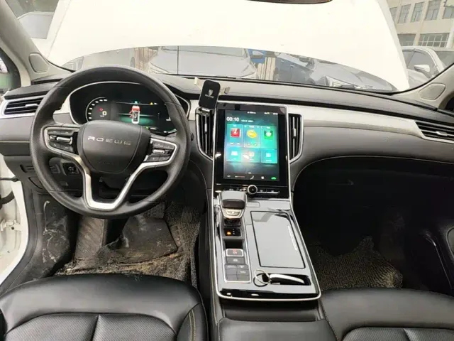 Roewe i6 MAX EV — Фото автомобиля 9