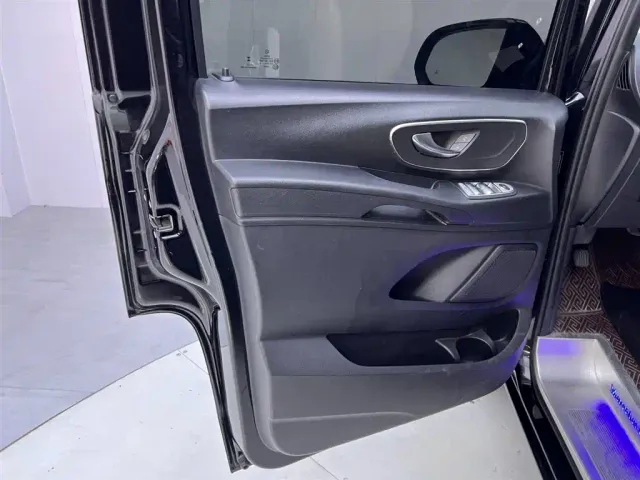 Mercedes-Benz Vito — Фото автомобиля 16