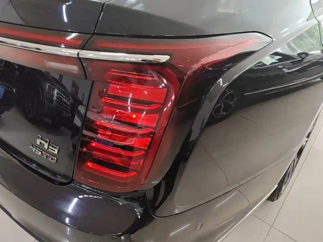 Hongqi H9 — Фото автомобиля 7