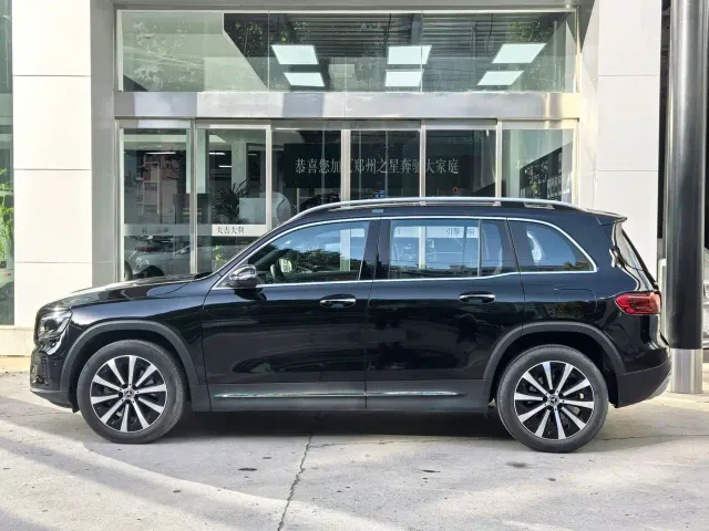 Mercedes-Benz GLB-Class — Фото автомобиля 8