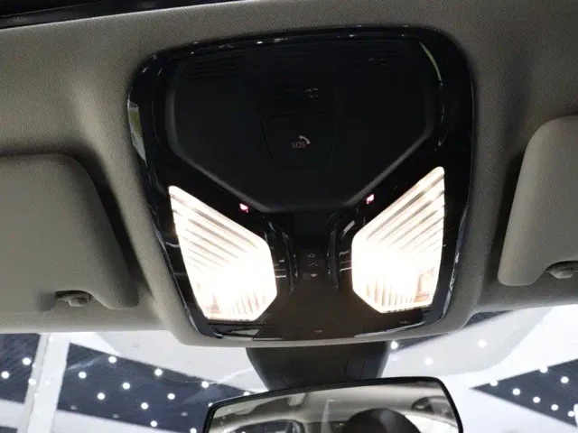BMW i3 — Фото автомобиля 12