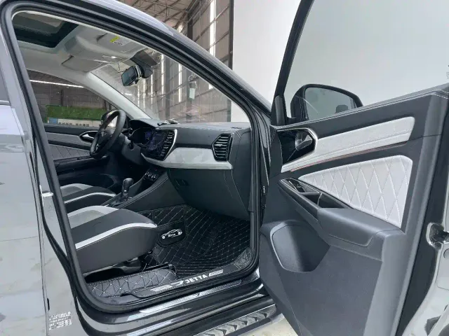Jetta VS7 — Фото автомобиля 28