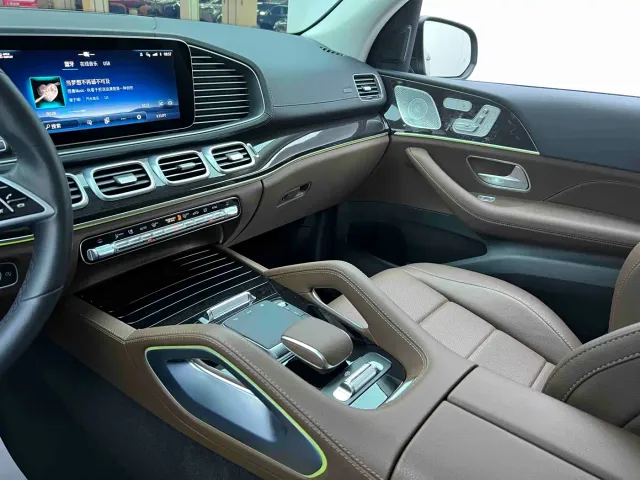 Mercedes-Benz GLE-Class — Фото автомобиля 17