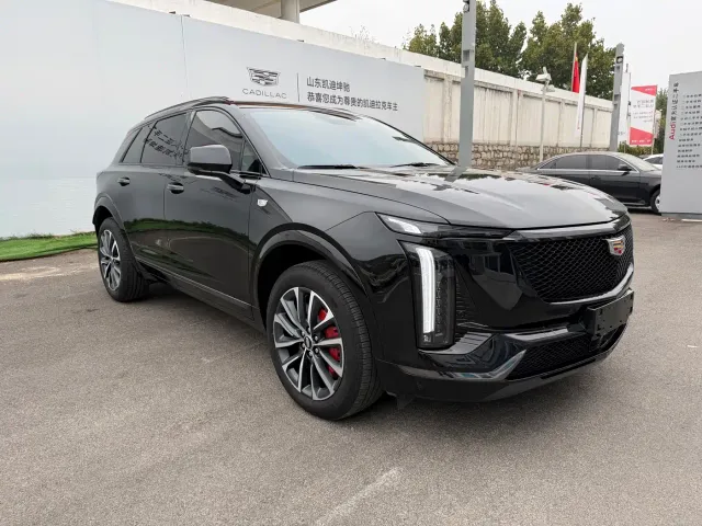 Cadillac XT5 — Фото автомобиля 20