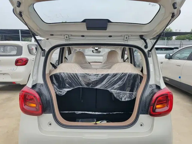 Wuling Hongguang Mini EV — Фото автомобиля 18