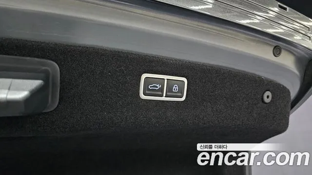 Genesis G90 Бензин 3.5 Turbo 2WD — Фото автомобиля 20