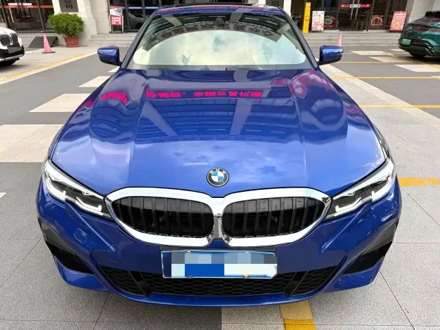 BMW 3 Series — Фото автомобиля 2