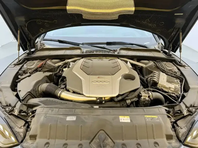 Audi RS 5 — Фото автомобиля 8