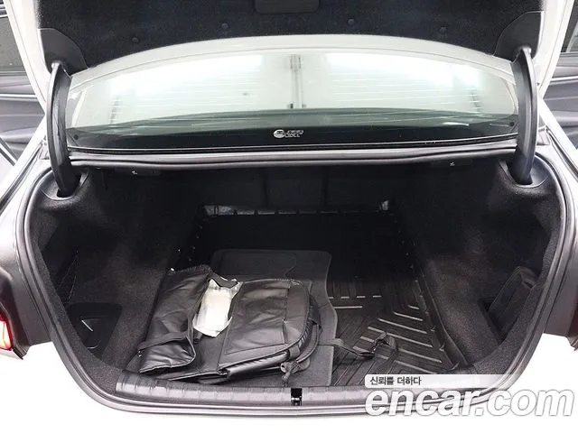 BMW 5 Series G30 — Фото автомобиля 5