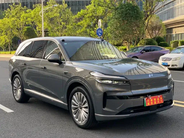 Onvo L90 — Фото автомобиля 3