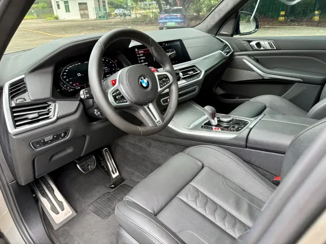 BMW X5 M — Фото автомобиля 4