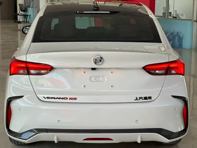 Buick Verano — Фото автомобиля 9