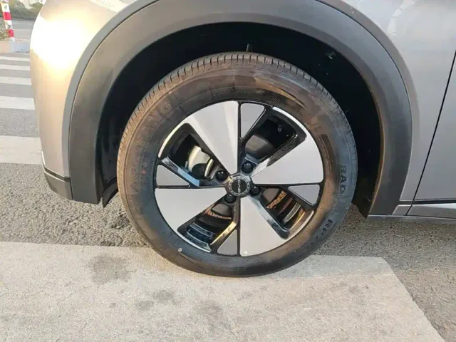 BYD Dolphin — Фото автомобиля 22