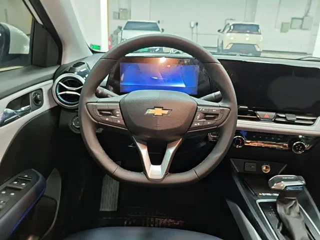 Chevrolet Monza — Фото автомобиля 10
