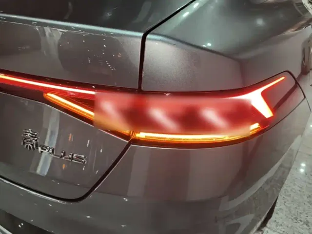 BYD Qin PLUS — Фото автомобиля 7
