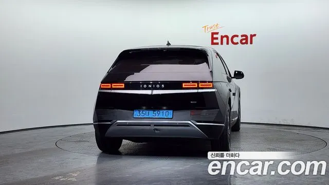 Hyundai Ioniq5 Ioniq5 Long Range AWD — Фото автомобиля 3