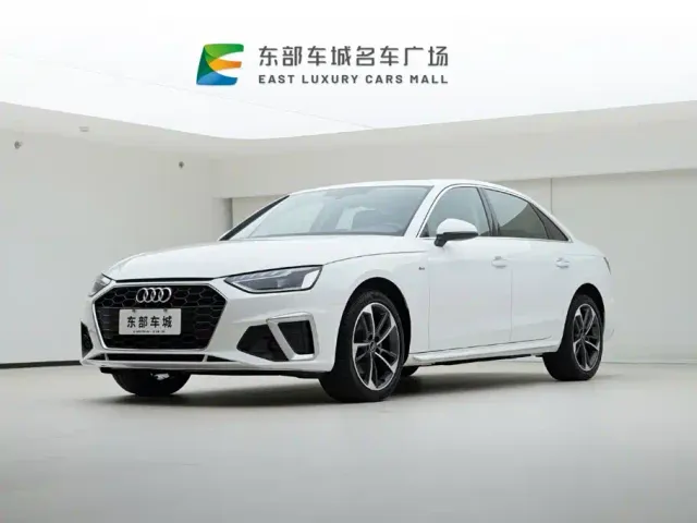 Фотография автомобиля — Audi A4L