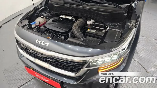 Kia Seltos Seltos Бензин 1.6 турбо 2WD — Фото автомобиля 6