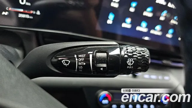 Hyundai AVANTE — Фото автомобиля 29