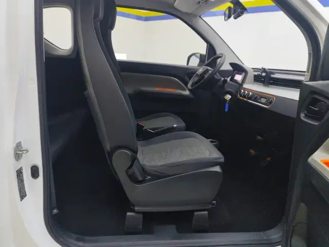 Wuling Hongguang Mini EV — Фото автомобиля 8