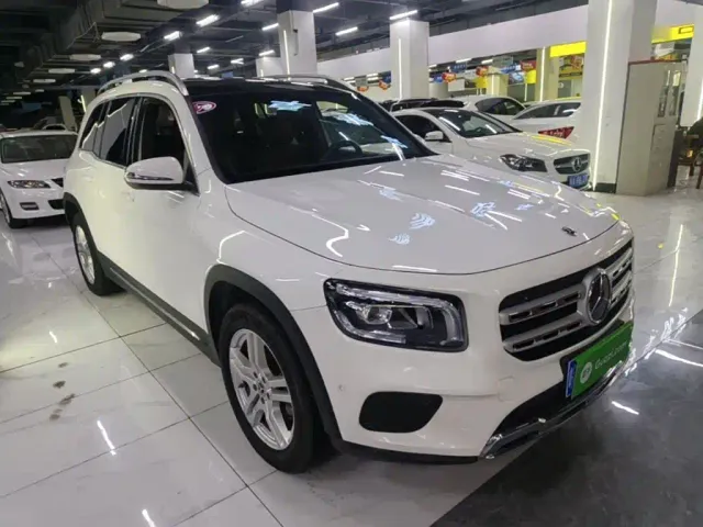 Mercedes-Benz GLB-Class — Фото автомобиля 3