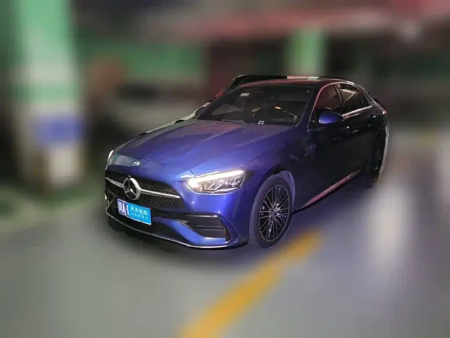 Фотография автомобиля — Mercedes-Benz C-Class
